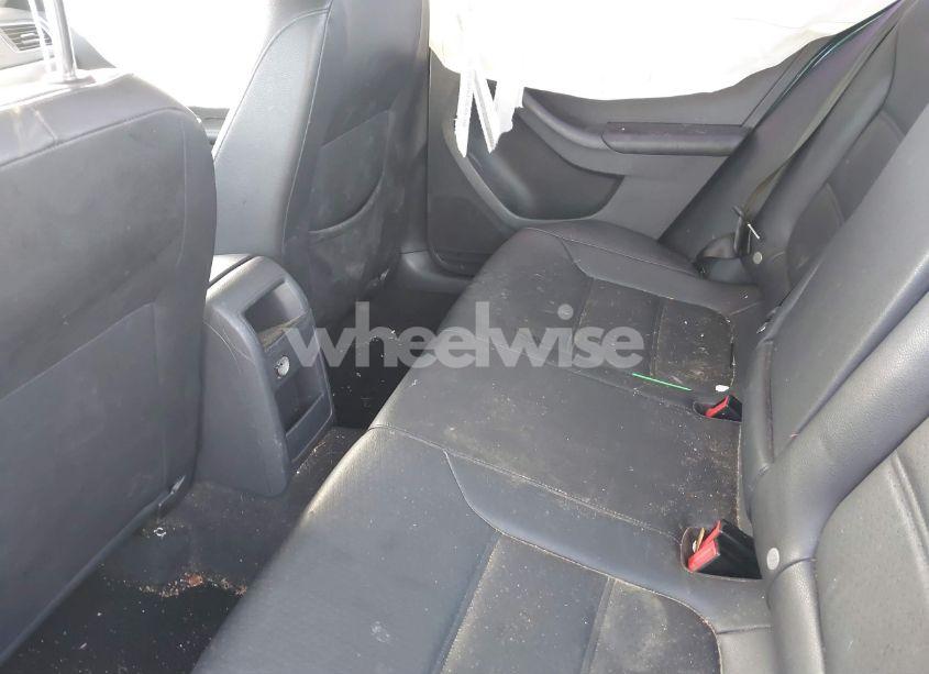 Photo 8 of 2015 Volkswagen Jetta 2.0L TDI SE (VIN 3VW3A7AJ0FM293878)