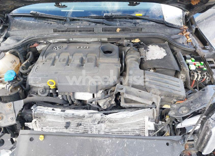 Photo 10 of 2015 Volkswagen Jetta 2.0L TDI SEL (VIN 3VW3A7AJ5FM240819)