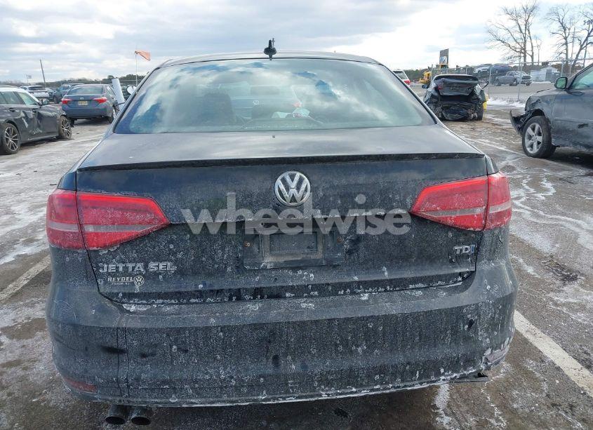 Photo 16 of 2015 Volkswagen Jetta 2.0L TDI SEL (VIN 3VW3A7AJ5FM240819)