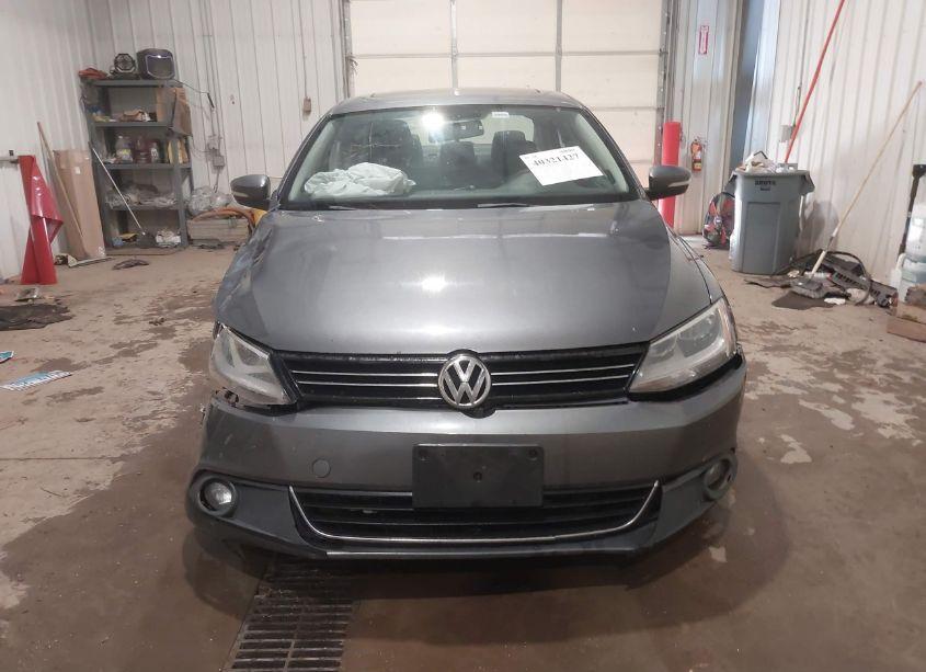 Photo 12 of 2012 Volkswagen Jetta 2.0L TDI (VIN 3VW3L7AJ1CM043328)