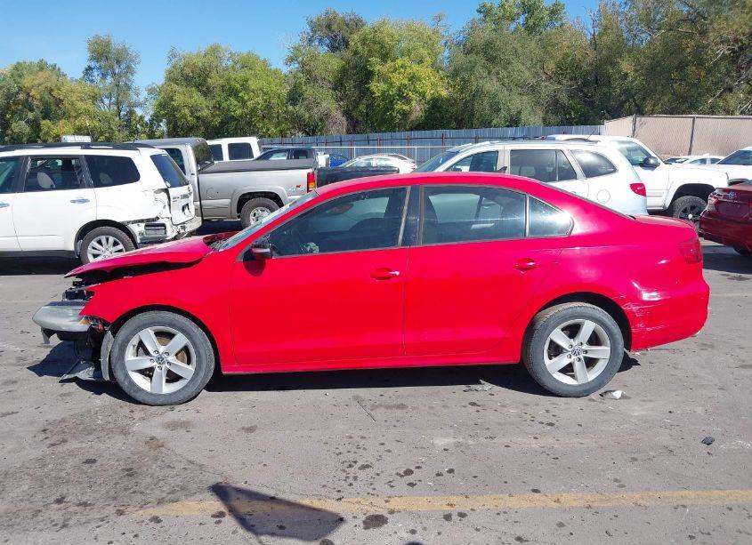 Photo 14 of 2012 Volkswagen Jetta 2.0L TDI (VIN 3VW3L7AJ1CM082095)