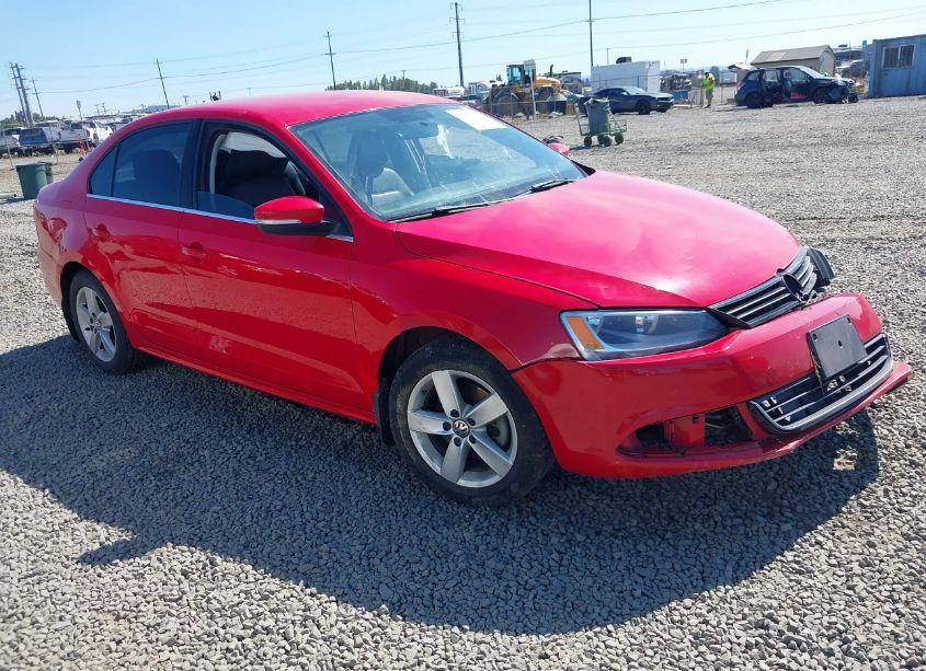 2014 Volkswagen Jetta 2.0L TDI (VIN 3VW3L7AJ2EM354866) main photo