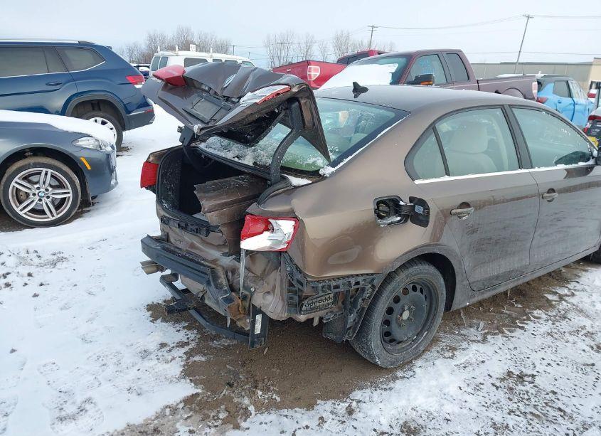 Photo 12 of 2013 Volkswagen Jetta 2.0L TDI (VIN 3VW3L7AJ3DM286771)