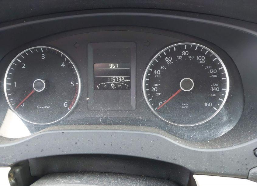 Photo 7 of 2013 Volkswagen Jetta 2.0L TDI (VIN 3VW3L7AJ3DM286771)