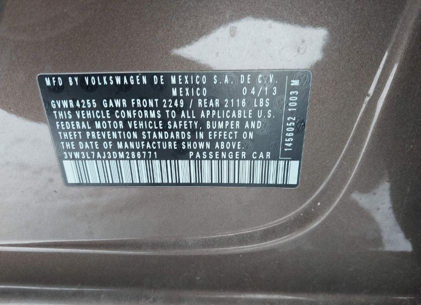 Photo 9 of 2013 Volkswagen Jetta 2.0L TDI (VIN 3VW3L7AJ3DM286771)