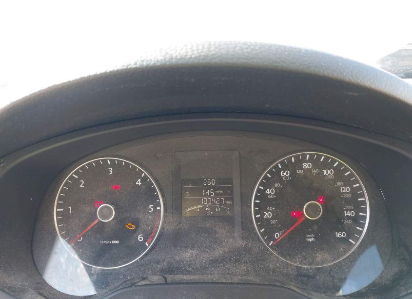 Photo 7 of 2014 Volkswagen Jetta 2.0L TDI (VIN 3VW3L7AJ5EM386260)