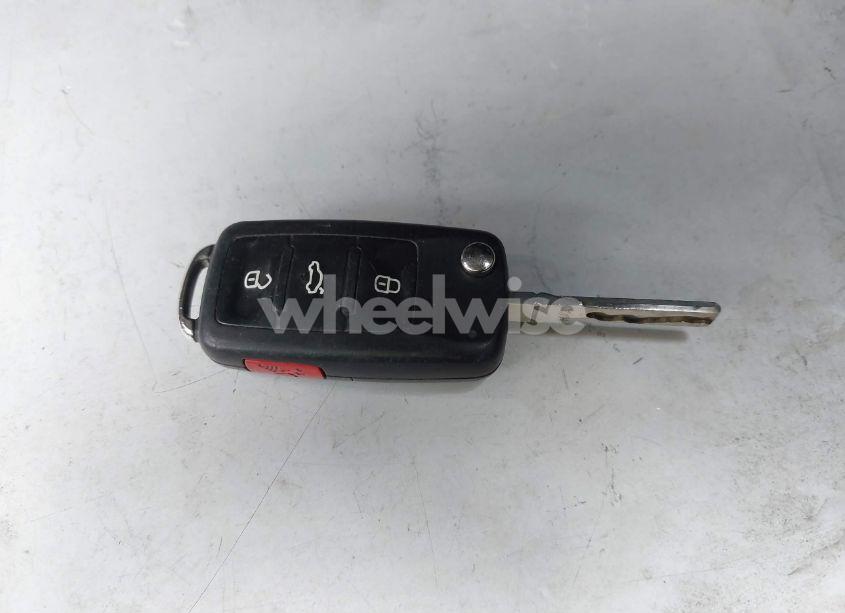 Photo 11 of 2013 Volkswagen Jetta 2.0L TDI (VIN 3VW3L7AJ6DM365626)