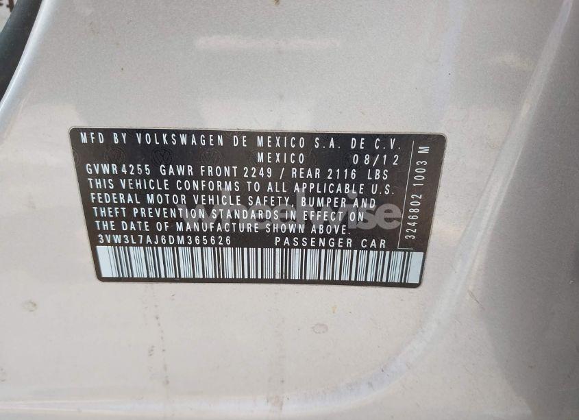 Photo 9 of 2013 Volkswagen Jetta 2.0L TDI (VIN 3VW3L7AJ6DM365626)