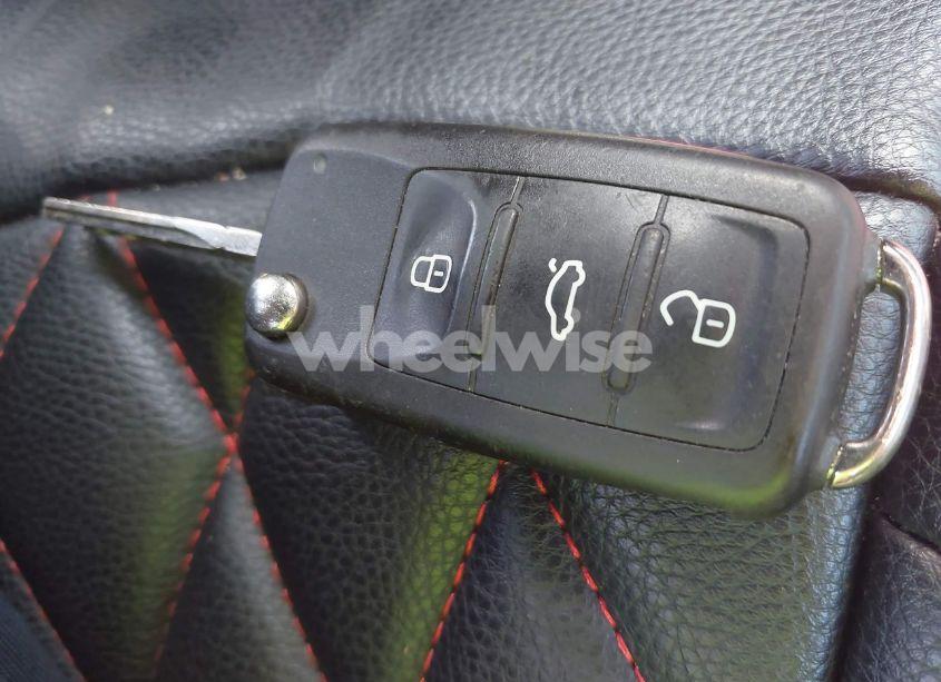 Photo 11 of 2014 Volkswagen Jetta 2.0L TDI (VIN 3VW3L7AJ6EM420044)