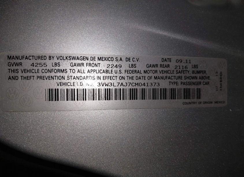 Photo 9 of 2012 Volkswagen Jetta 2.0L TDI (VIN 3VW3L7AJ7CM041373)