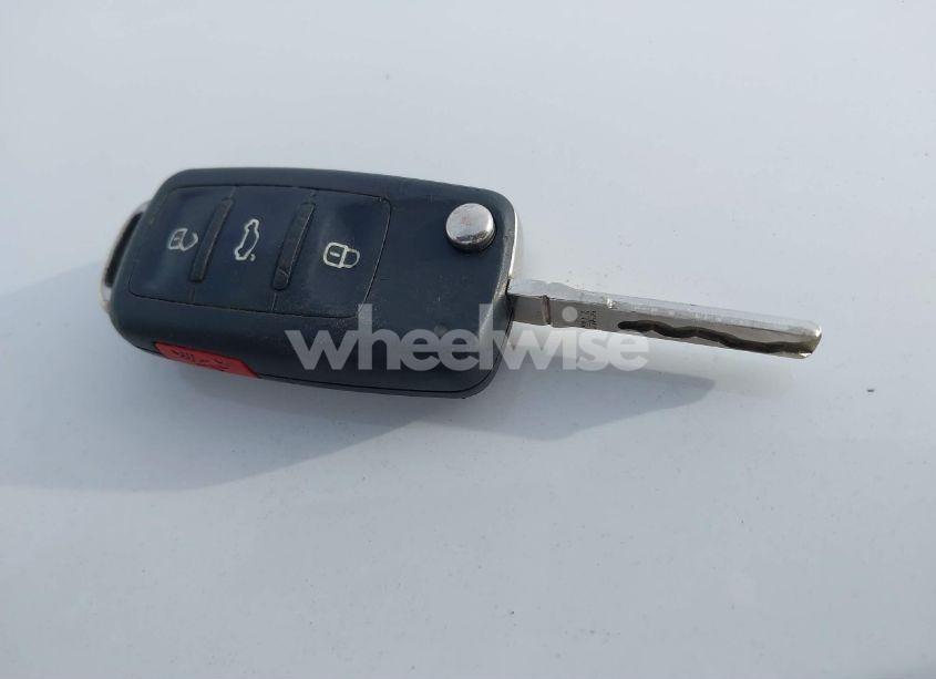 Photo 11 of 2013 Volkswagen Jetta 2.0L TDI (VIN 3VW3L7AJ7DM359723)