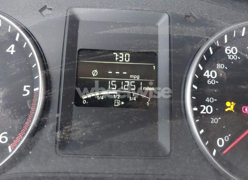 Photo 15 of 2013 Volkswagen Jetta 2.0L TDI (VIN 3VW3L7AJ7DM359723)