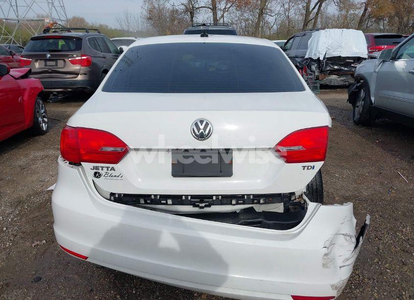 Photo 16 of 2013 Volkswagen Jetta 2.0L TDI (VIN 3VW3L7AJ7DM359723)