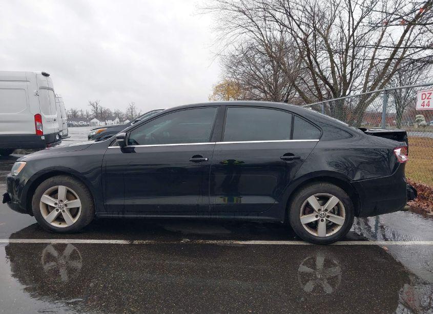 Photo 14 of 2013 Volkswagen Jetta 2.0L TDI (VIN 3VW3L7AJ9DM293174)