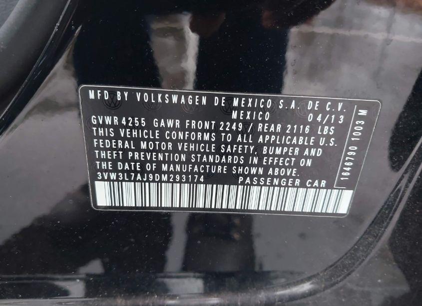 Photo 9 of 2013 Volkswagen Jetta 2.0L TDI (VIN 3VW3L7AJ9DM293174)