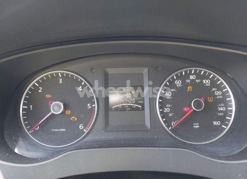 Photo 7 of 2012 Volkswagen Jetta 2.0L TDI (VIN 3VW3L7AJXCM466022)