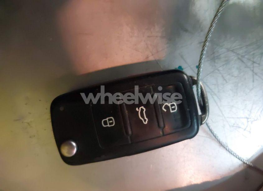 Photo 11 of 2014 Volkswagen Jetta 2.0L TDI (VIN 3VW3L7AJXEM362357)