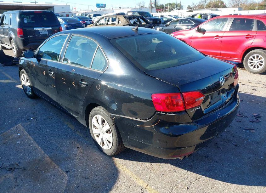 Photo 3 of 2014 Volkswagen Jetta 2.0L TDI VALUE EDITION (VIN 3VW3L7AJXEM433511)