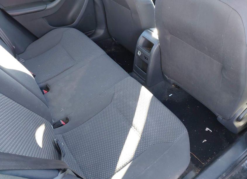 Photo 8 of 2014 Volkswagen Jetta 2.0L TDI VALUE EDITION (VIN 3VW3L7AJXEM433511)