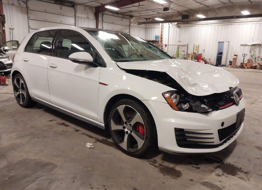 2017 Volkswagen Golf GTI SE 4-DOOR (VIN 3VW447AU0HM008945) main photo