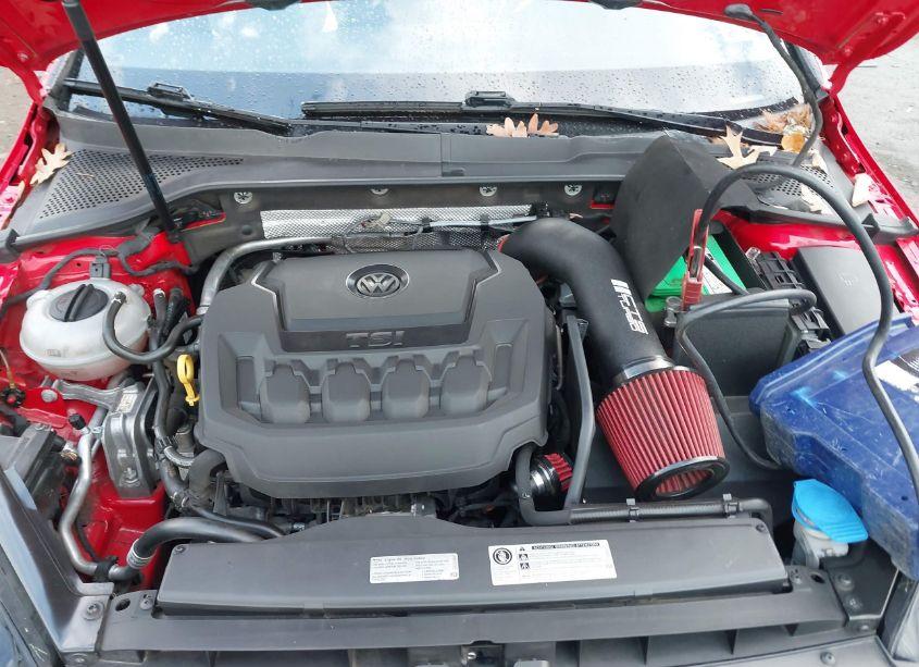 Photo 10 of 2017 Volkswagen Golf GTI (VIN 3VW447AU0HM049303)