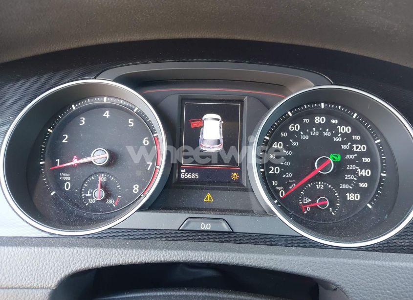 Photo 7 of 2017 Volkswagen Golf GTI AUTOBAHN 4-DOOR/S 4-DOOR/SE 4-DOOR/SPORT 4-DOOR (VIN 3VW447AU0HM059295)