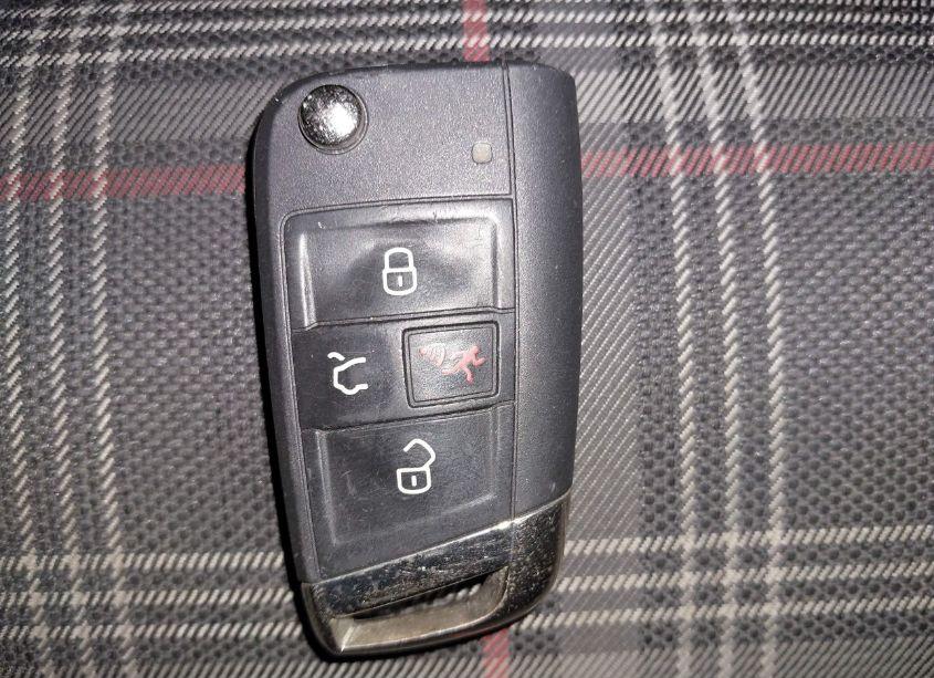 Photo 11 of 2017 Volkswagen Golf GTI AUTOBAHN 4-DOOR/S 4-DOOR/SE 4-DOOR/SPORT 4-DOOR (VIN 3VW447AU0HM068983)