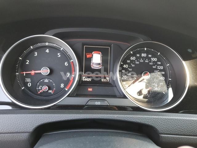 Photo 4 of 2018 VOLKSWAGEN GTI S/SE (VIN 3VW447AU0JM297430)