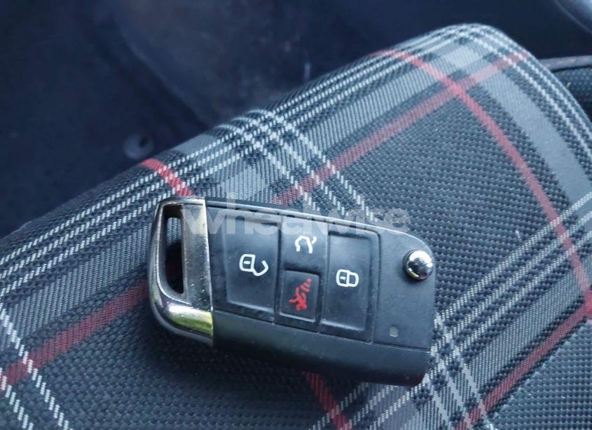 Photo 11 of 2017 Volkswagen Golf GTI AUTOBAHN 4-DOOR/S 4-DOOR/SE 4-DOOR/SPORT 4-DOOR (VIN 3VW447AU1HM020652)