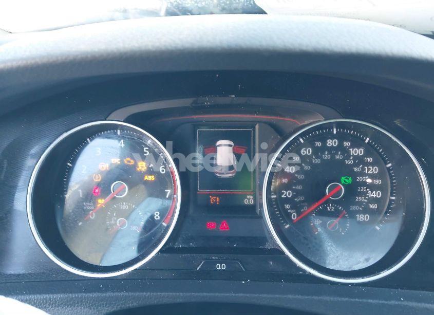 Photo 7 of 2017 Volkswagen Golf GTI AUTOBAHN 4-DOOR/S 4-DOOR/SE 4-DOOR/SPORT 4-DOOR (VIN 3VW447AU1HM020652)