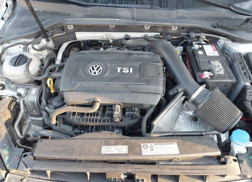 Photo 10 of 2017 Volkswagen Golf GTI AUTOBAHN 4-DOOR/S 4-DOOR/SE 4-DOOR/SPORT 4-DOOR (VIN 3VW447AU1HM057149)