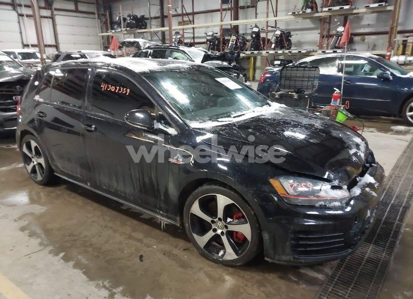 2017 Volkswagen Golf GTI AUTOBAHN 4-DOOR/S 4-DOOR/SE 4-DOOR/SPORT 4-DOOR (VIN 3VW447AU1HM062755) main photo