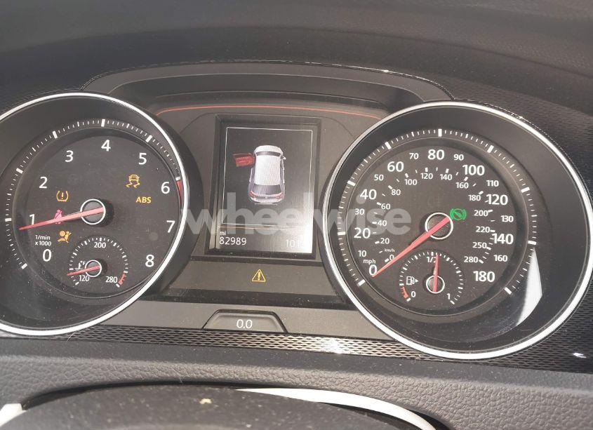 Photo 7 of 2016 Volkswagen Golf GTI AUTOBAHN W/PERFORMANCE PACKAGE 4-DOOR (VIN 3VW447AU3GM014902)