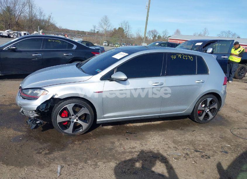 Photo 14 of 2016 Volkswagen Golf GTI AUTOBAHN W/PERFORMANCE PACKAGE 4-DOOR (VIN 3VW447AU3GM018142)