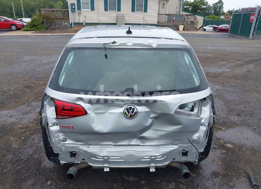Photo 6 of 2017 Volkswagen Golf GTI AUTOBAHN 4-DOOR/S 4-DOOR/SE 4-DOOR/SPORT 4-DOOR (VIN 3VW447AU3HM053409)