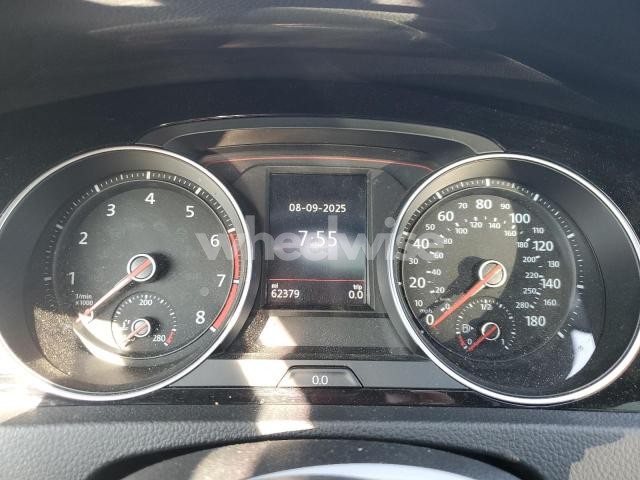 Photo 4 of 2018 VOLKSWAGEN GTI S/SE (VIN 3VW447AU3JM271291)