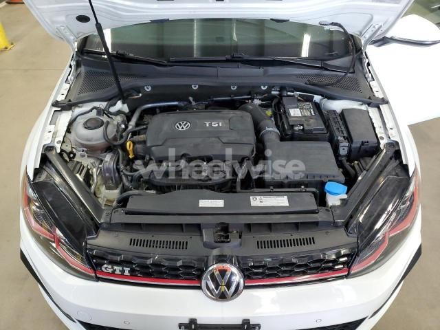 Photo 8 of 2018 VOLKSWAGEN GTI S/SE (VIN 3VW447AU3JM271291)