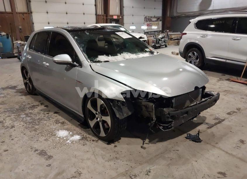 2017 Volkswagen Golf GTI AUTOBAHN 4-DOOR/S 4-DOOR/SE 4-DOOR/SPORT 4-DOOR (VIN 3VW447AU4HM042466) main photo