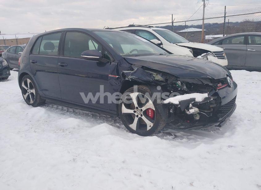 2017 Volkswagen Golf GTI SE 4-DOOR (VIN 3VW447AU5HM005815) main photo