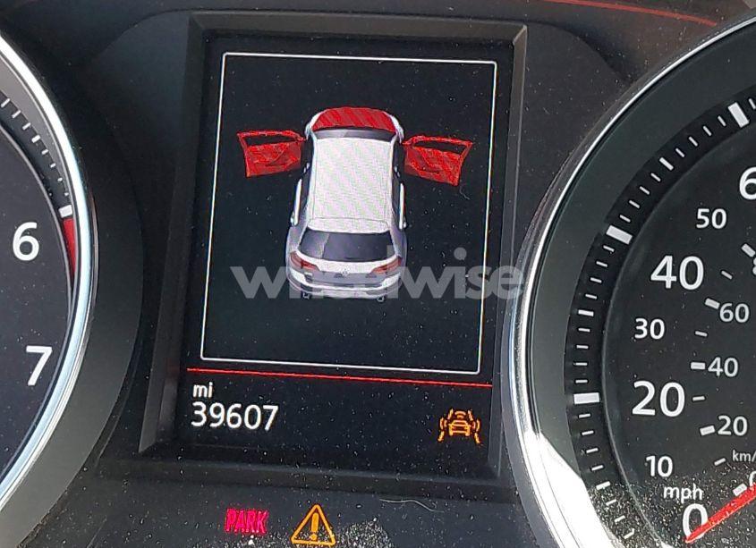 Photo 7 of 2018 Volkswagen Golf GTI 2.0T AUTOBAHN/2.0T S/2.0T SE (VIN 3VW447AU5JM275990)