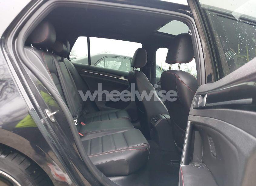 Photo 8 of 2017 Volkswagen Golf GTI AUTOBAHN 4-DOOR/S 4-DOOR/SE 4-DOOR/SPORT 4-DOOR (VIN 3VW447AU6HM053274)