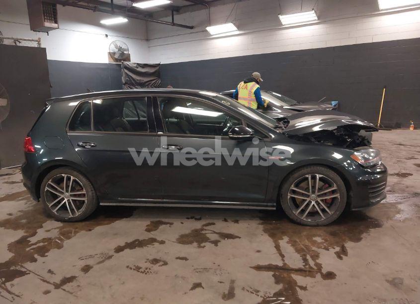 Photo 13 of 2017 Volkswagen Golf GTI AUTOBAHN 4-DOOR/S 4-DOOR/SE 4-DOOR/SPORT 4-DOOR (VIN 3VW447AU6HM068485)