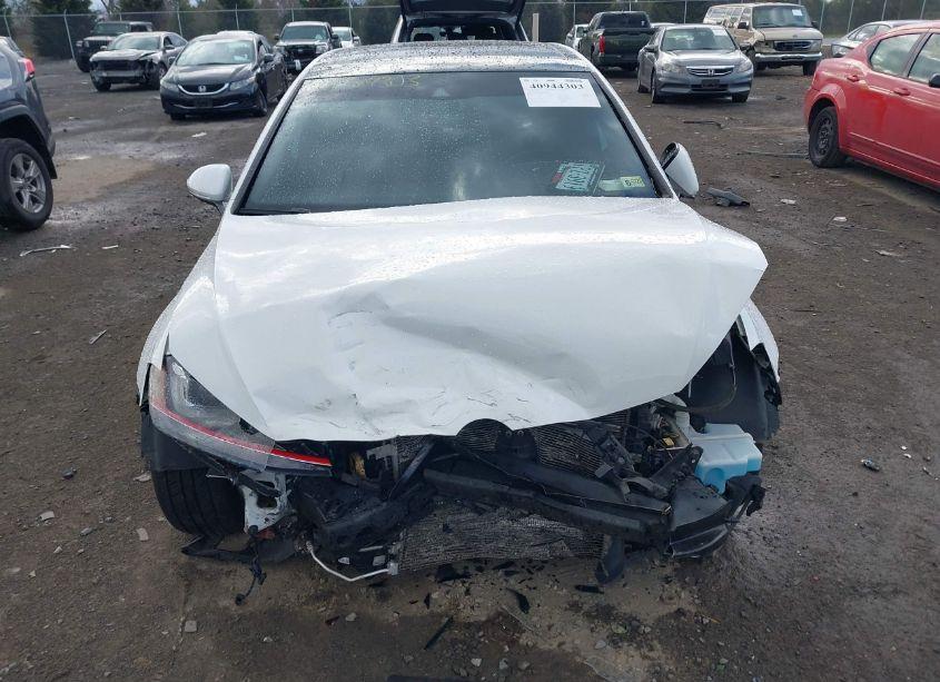 Photo 12 of 2016 Volkswagen Golf GTI AUTOBAHN W/PERFORMANCE PACKAGE 4-DOOR (VIN 3VW447AU7GM016457)