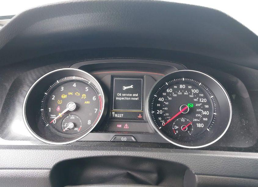 Photo 7 of 2016 Volkswagen Golf GTI AUTOBAHN W/PERFORMANCE PACKAGE 4-DOOR (VIN 3VW447AU7GM016457)