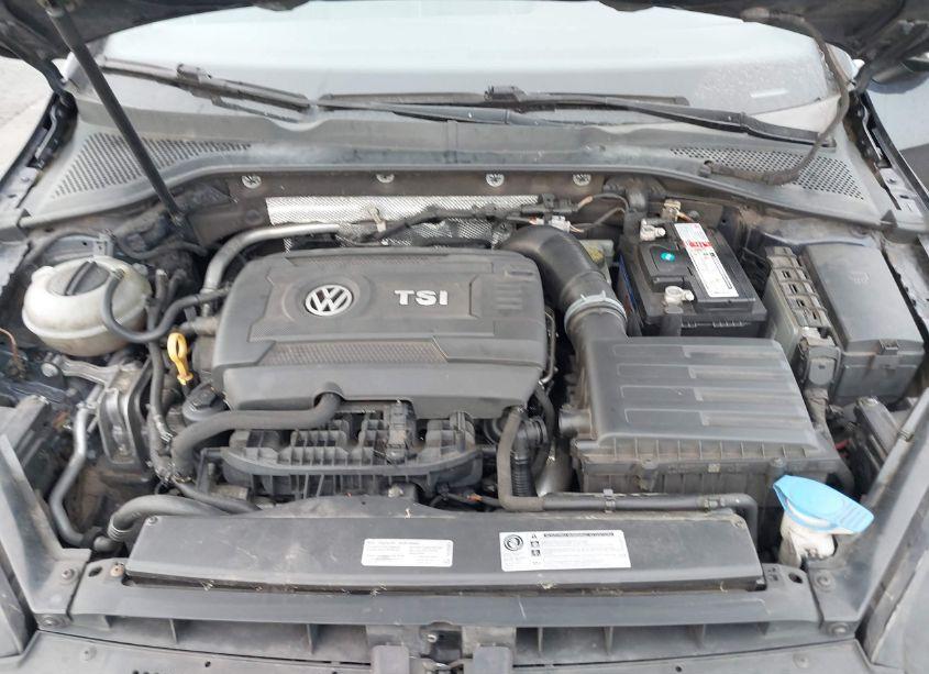 Photo 10 of 2017 Volkswagen Golf GTI AUTOBAHN 4-DOOR/S 4-DOOR/SE 4-DOOR/SPORT 4-DOOR (VIN 3VW447AU7HM031803)