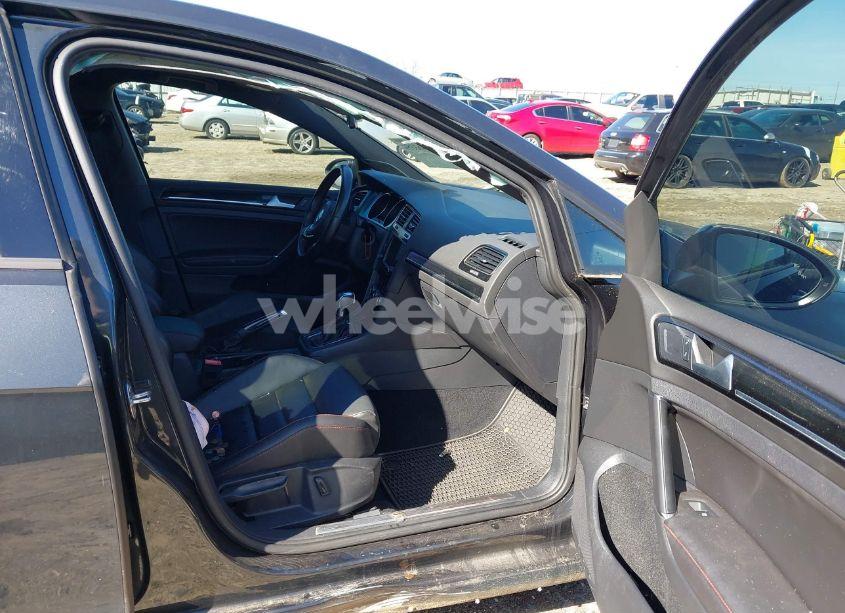 Photo 8 of 2017 Volkswagen Golf GTI AUTOBAHN 4-DOOR/S 4-DOOR/SE 4-DOOR/SPORT 4-DOOR (VIN 3VW447AU7HM056586)