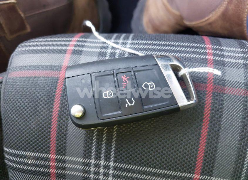 Photo 11 of 2017 Volkswagen Golf GTI AUTOBAHN 4-DOOR/S 4-DOOR/SE 4-DOOR/SPORT 4-DOOR (VIN 3VW447AU8HM023757)