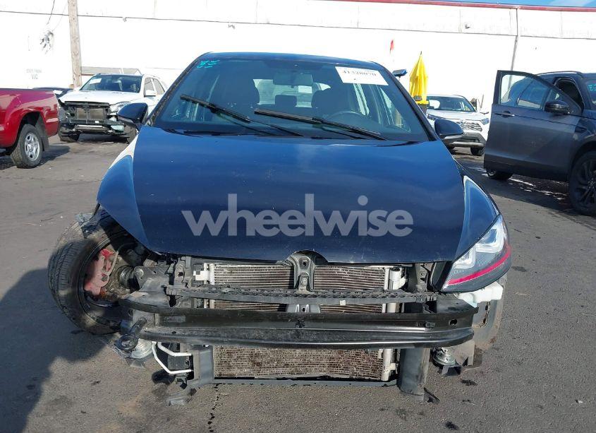 Photo 13 of 2017 Volkswagen Golf GTI AUTOBAHN 4-DOOR/S 4-DOOR/SE 4-DOOR/SPORT 4-DOOR (VIN 3VW447AU8HM023757)