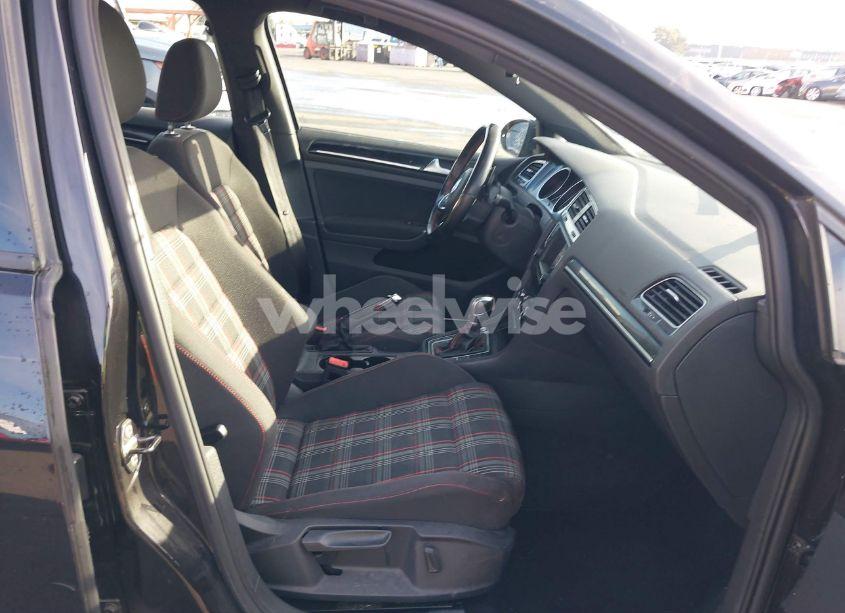 Photo 5 of 2017 Volkswagen Golf GTI AUTOBAHN 4-DOOR/S 4-DOOR/SE 4-DOOR/SPORT 4-DOOR (VIN 3VW447AU8HM023757)