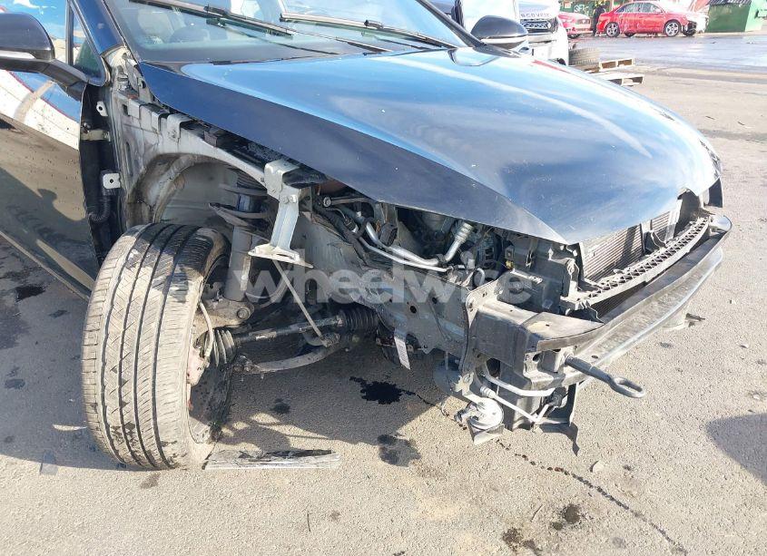 Photo 6 of 2017 Volkswagen Golf GTI AUTOBAHN 4-DOOR/S 4-DOOR/SE 4-DOOR/SPORT 4-DOOR (VIN 3VW447AU8HM023757)